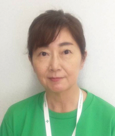 前川　雅子